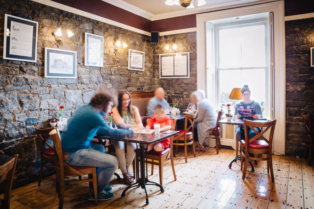 רוסקומון Gleeson'S Restaurant & Rooms מראה חיצוני תמונה
